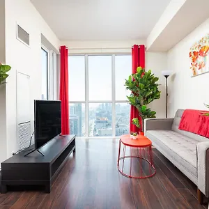 Apartment Across From The Cn Tower, Metro Convention Centre And Rogers Centre In Downtown Core