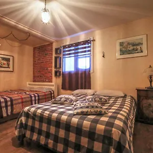 Holiday home Vieille Maison Rustique Espace Interessant Quebec City